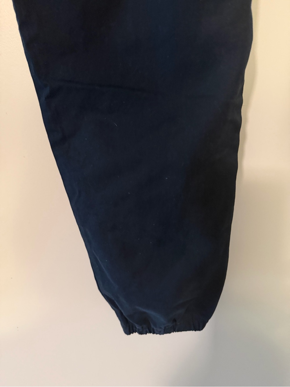Uniqlo Men's Cargo Jogger Pants - Navy - Picture 4 of 4